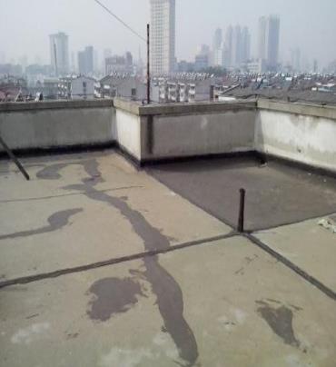中阳漏水维修 楼顶漏水是什么原因，楼顶漏水维修方法是什么?