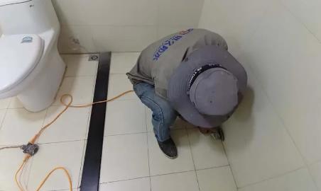 中阳卫生间补漏